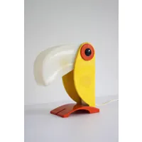 lampe de bureau vintage pop art toucan italien en plastique pour old timer ferrari - 1970