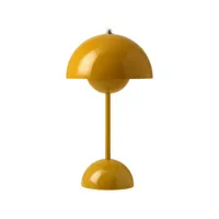 &tradition - lampe sans fil rechargeable flowerpot en plastique, polycarbonate couleur jaune 16 x 29 cm designer verner panton made in design