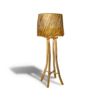 lampadaire en bois et feuilles d'abaca h160cm