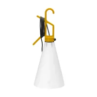 lampe de jardin en métal jaune moutarde 21x53cm mayday - flos