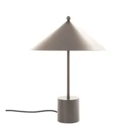 lampe de table en métal