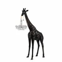 lampadaire giraffe in love m par marcantonio pour qeeboo