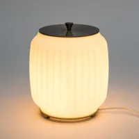lampe à poser opaline et laiton canelé