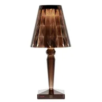 kartell - lampe extérieur sans fil rechargeable battery en plastique, pmma couleur marron 28.85 x 37.3 cm designer ferruccio laviani made in design