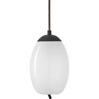 brokis lampe à suspension knot small uovo pc1036 (opale transparente et noir mat - verre et métal)